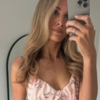 PetiteJulia45